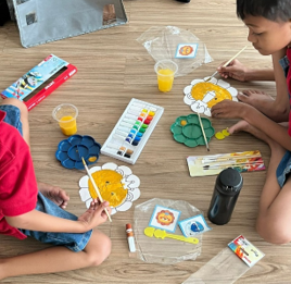 Belajar Warna Dan Bentuk Lewat